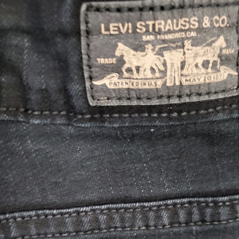 Levi Black Jeans Women's Boot Cut 512 Perfectly Shaping 22W Medium